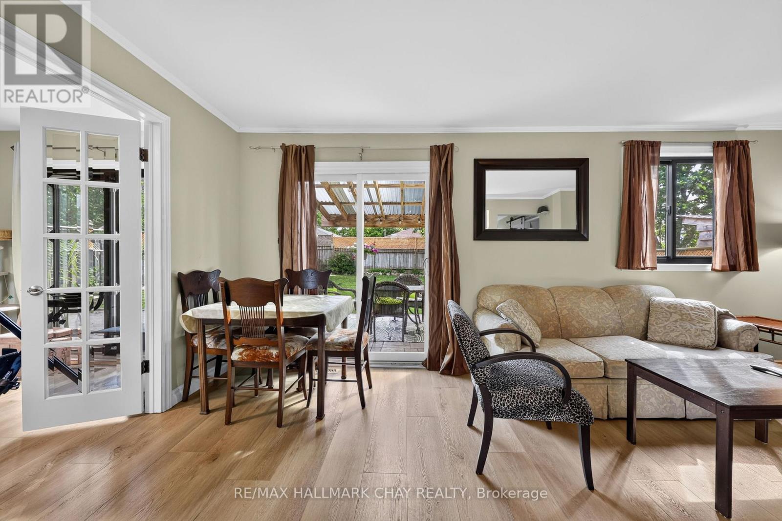 243 LETITIA STREET - 26