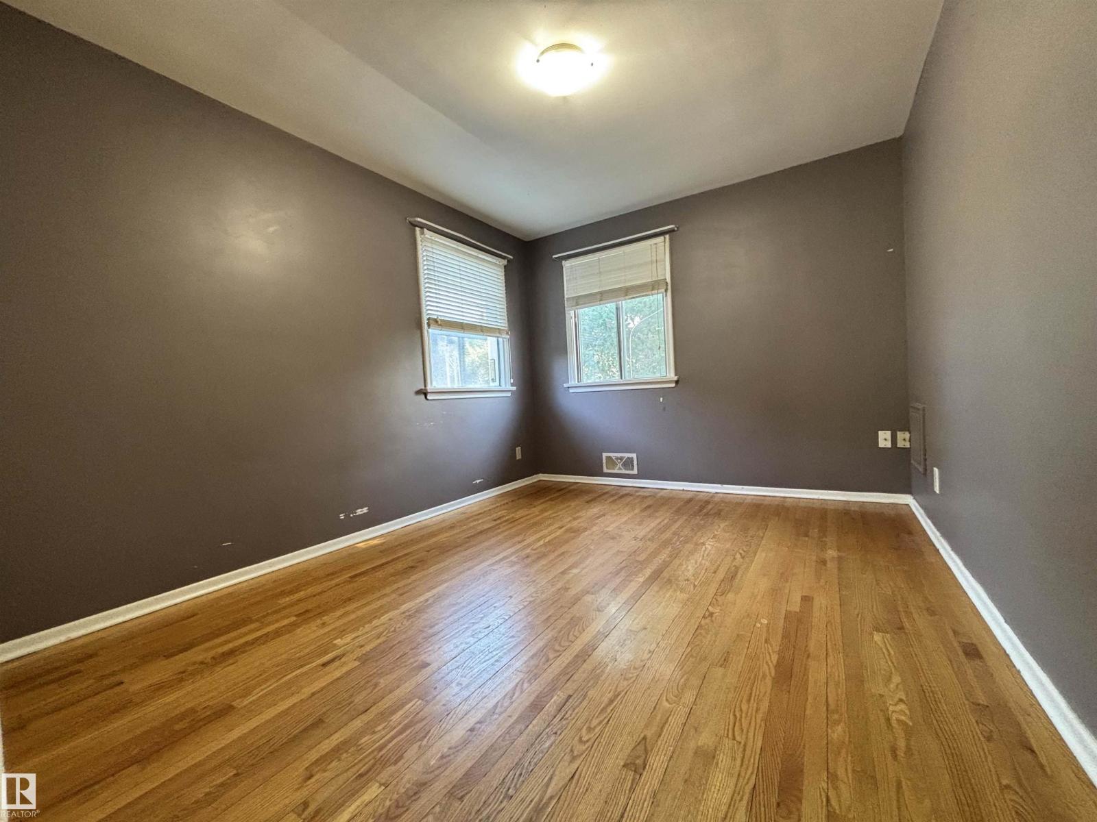 6713 106 ST NW NW — photo 13