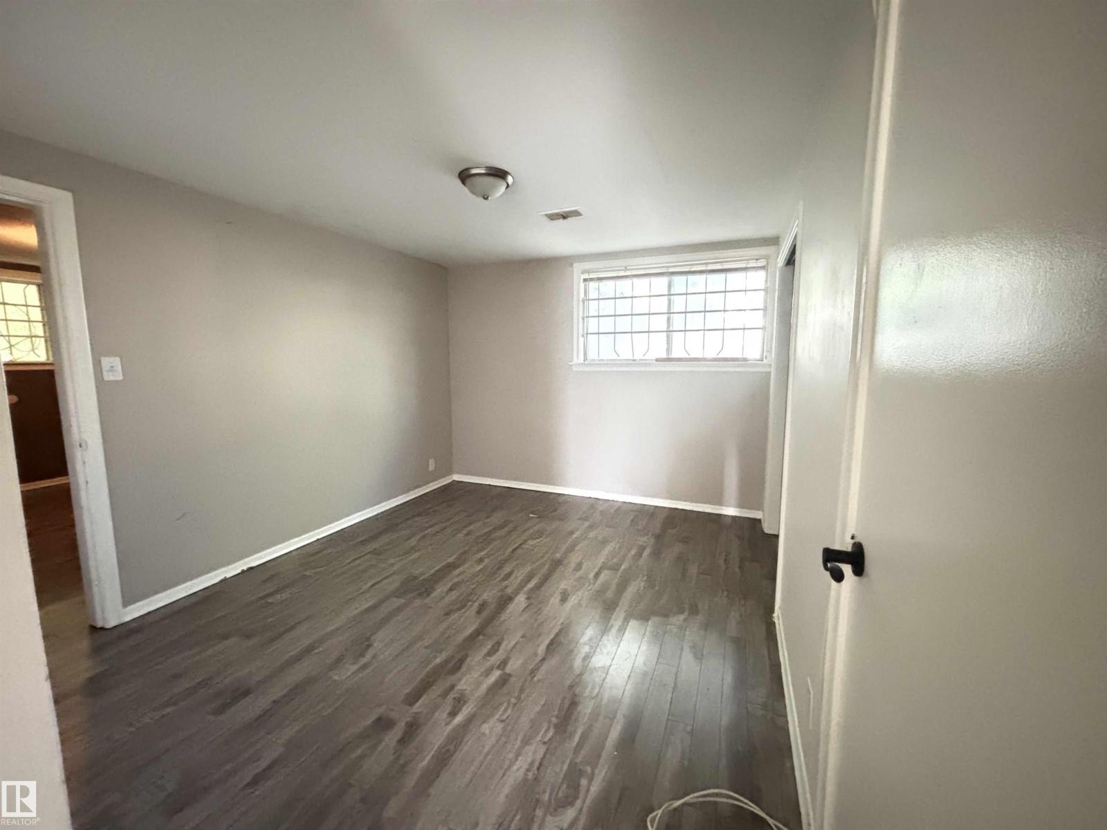 6713 106 ST NW NW — photo 19