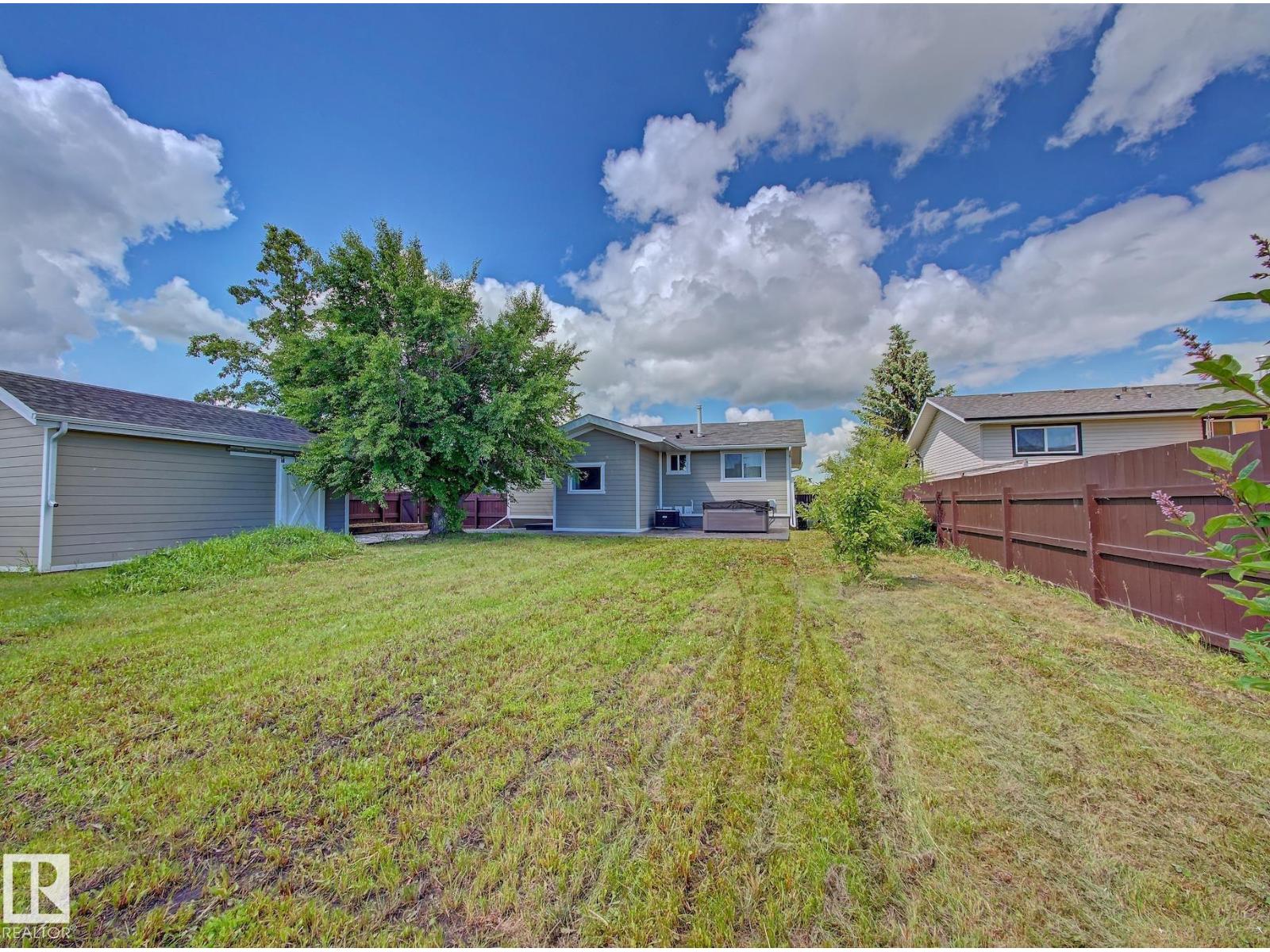 5007 47 ST - 58