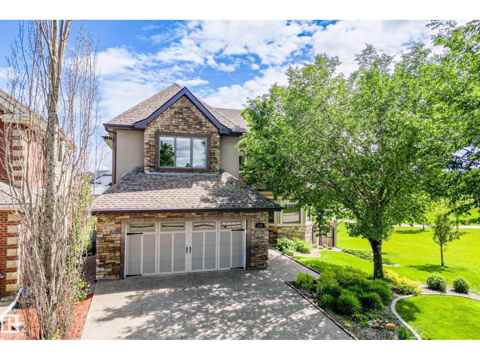 1121 ADAMSON DR SW - photo 2
