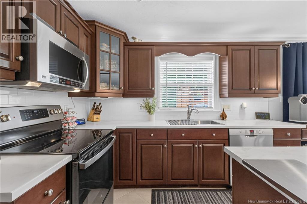 63 Shiajan Crescent - Image 2