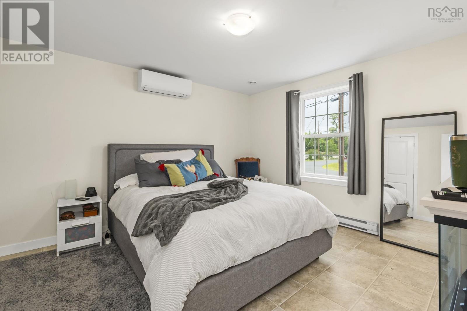 33 Shelby Crescent - 25