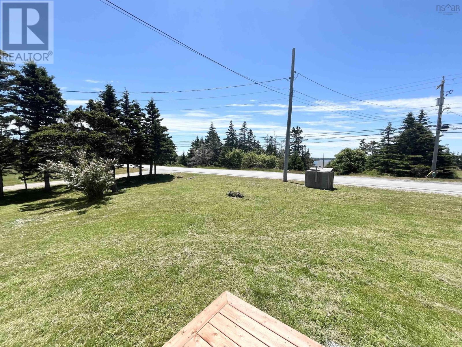 Property 30 of 42 of 923 Highway 330