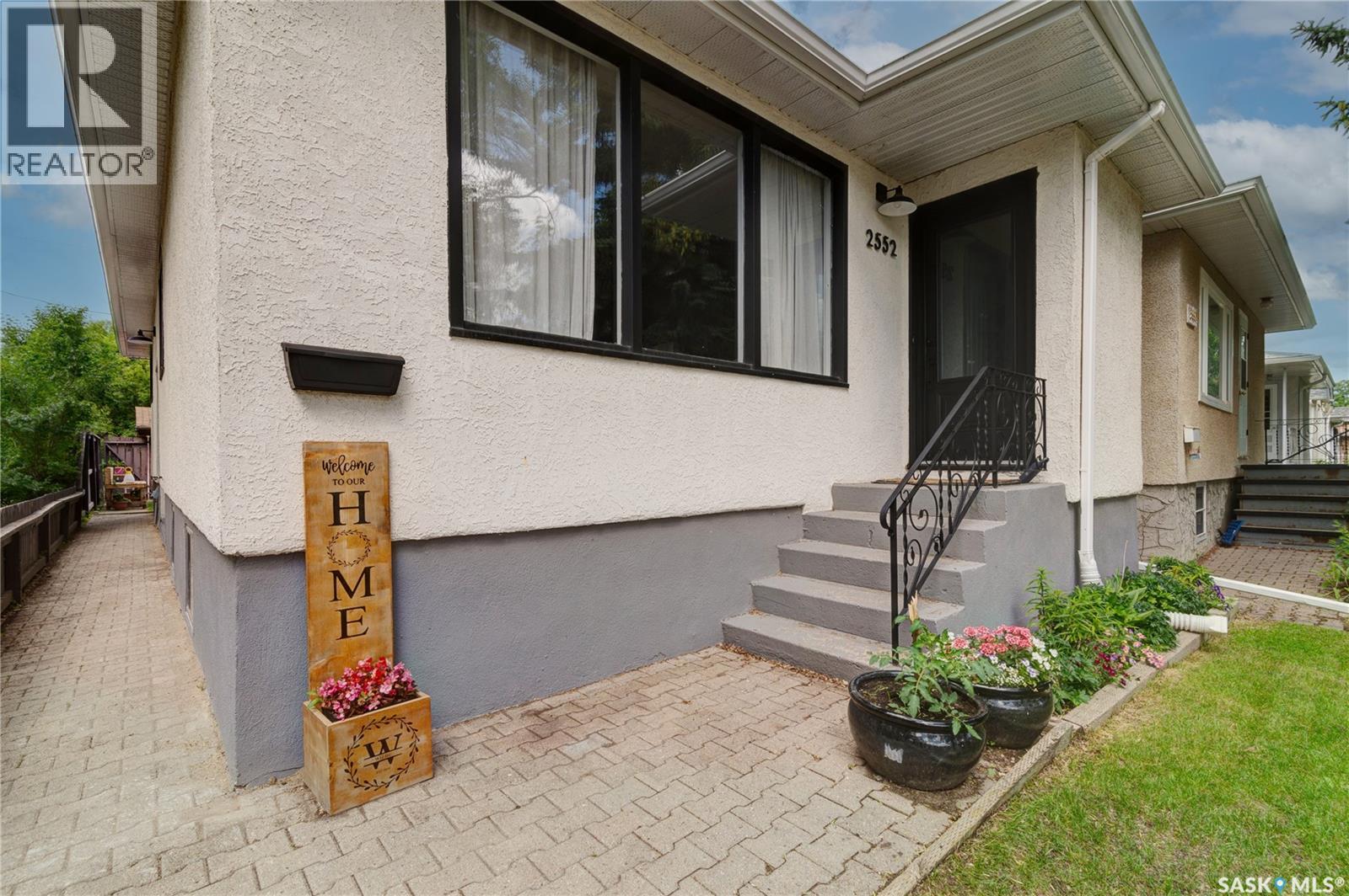 2552 Elliott STREET E - photo 2