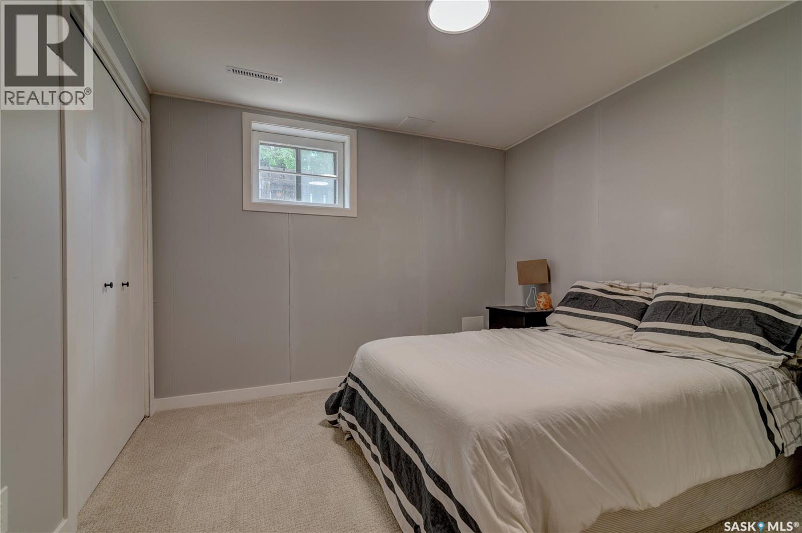 2552 Elliott STREET E — photo 23