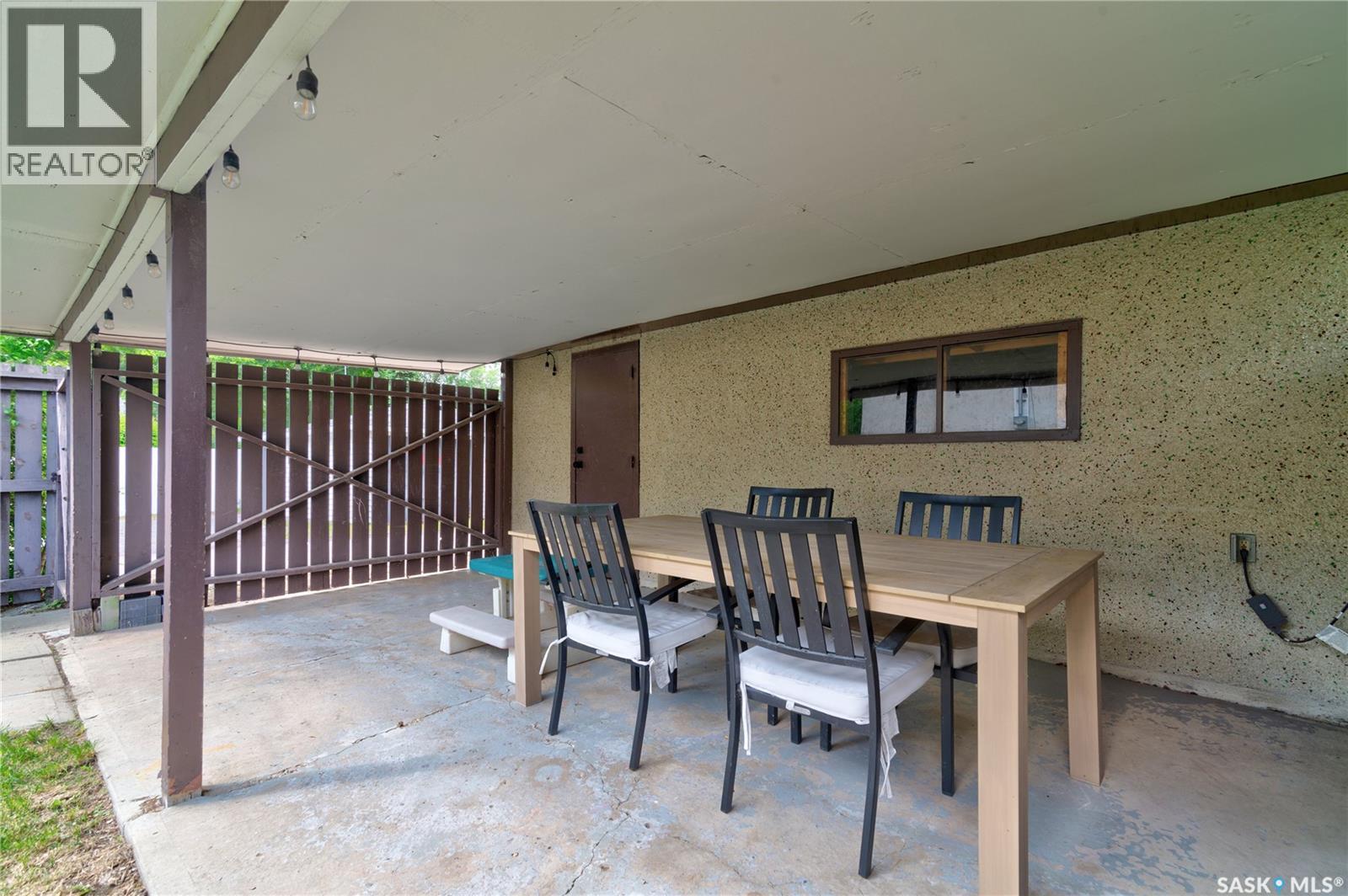 2552 Elliott STREET E — photo 30