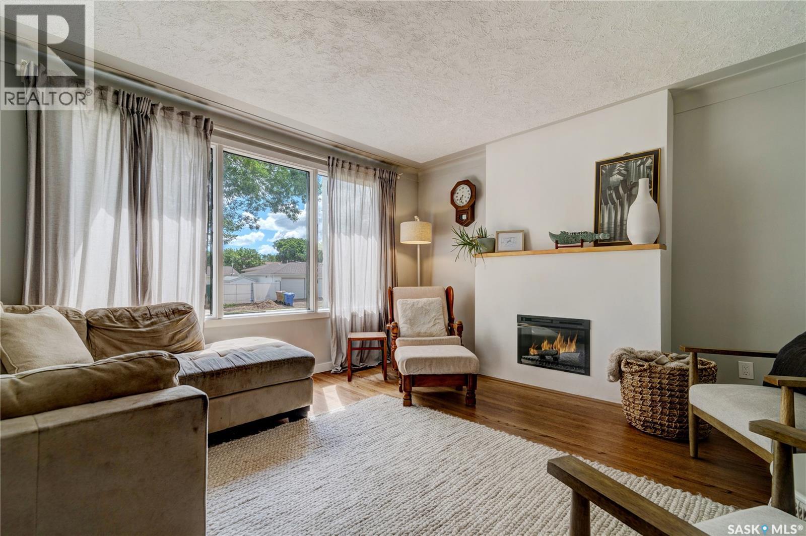 2552 Elliott STREET E - photo 4