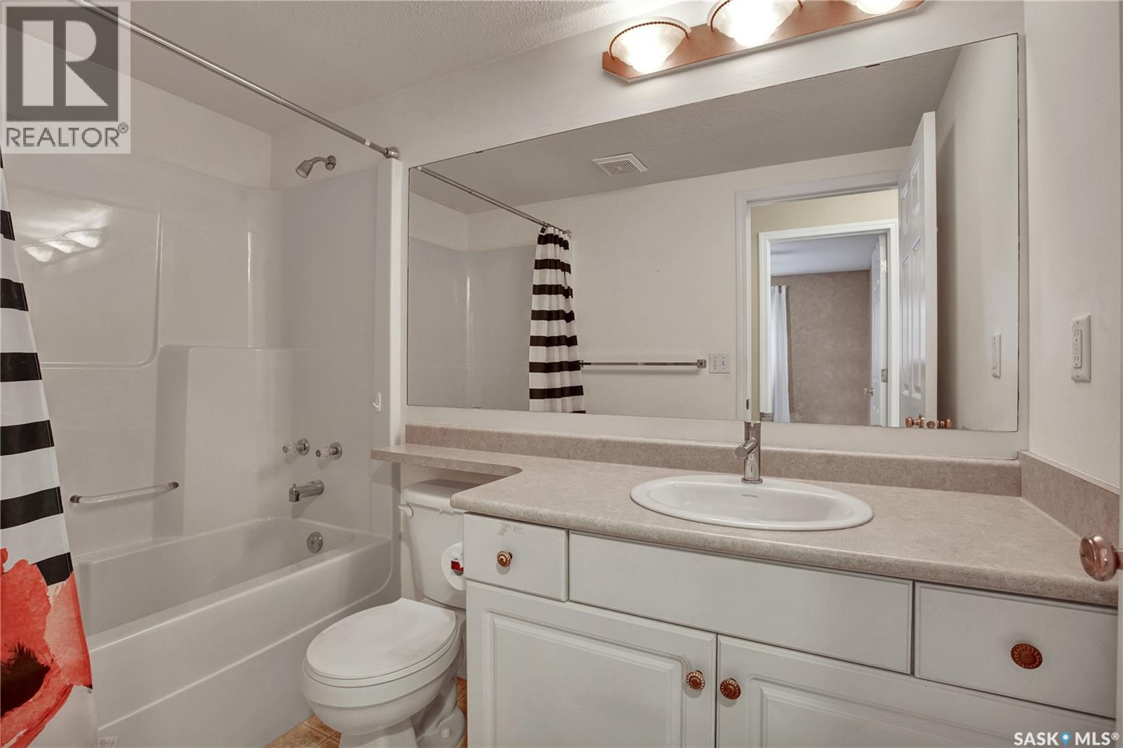 #104B 141 105th STREET W - 25