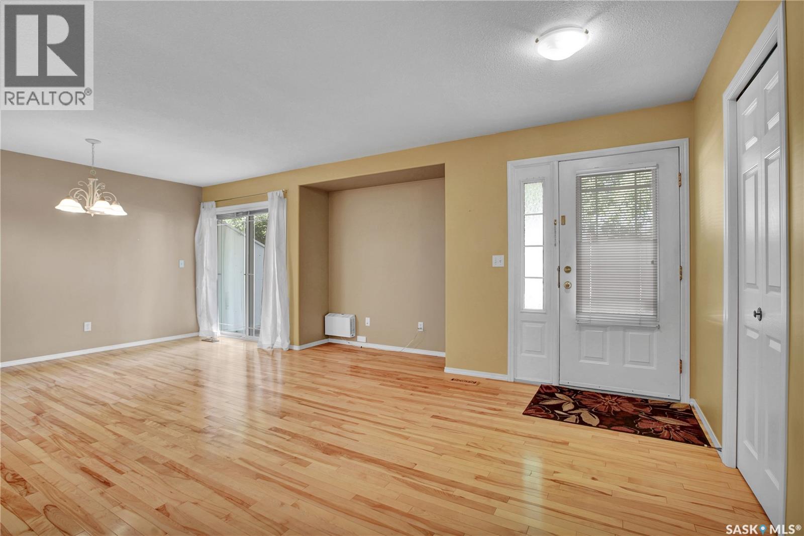 #104B 141 105th STREET W - 3