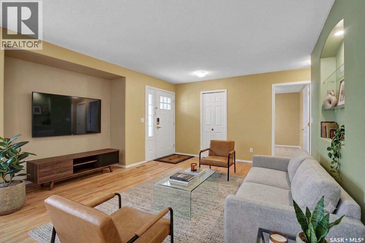 #104B 141 105th STREET W - 5