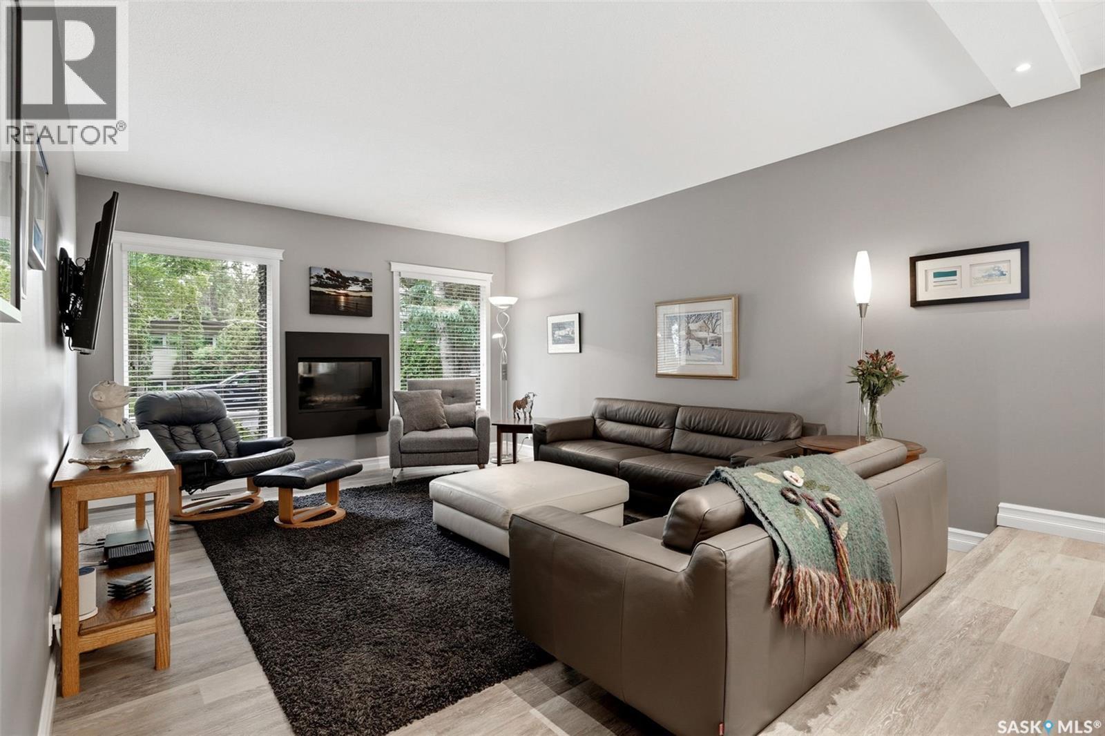82 Compton ROAD - photo 4