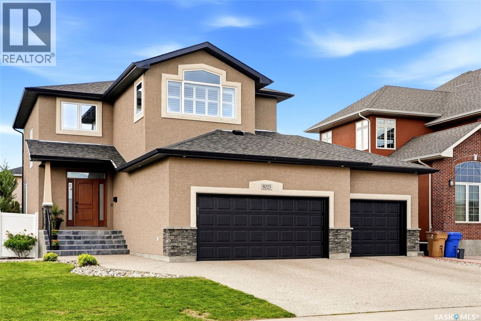 8025 Wascana Gardens CRESCENT - photo 2
