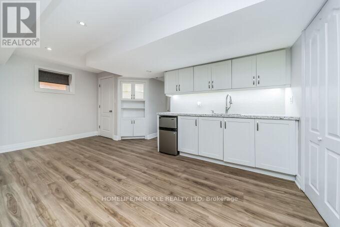 327 PRINGLE AVENUE - 46