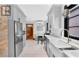 233 Rosemount Avenue, Toronto, ON M9N3C5 Photo 13