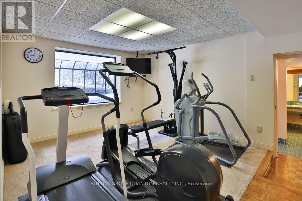 670 MEADOW WOOD ROAD - 31