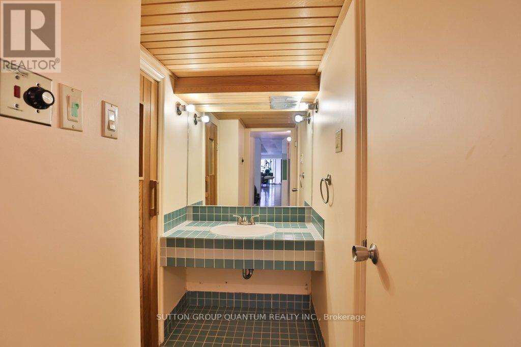 670 MEADOW WOOD ROAD - 32