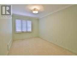 670 Meadow Wood Road, Mississauga, ON L5J2S6 Photo 22
