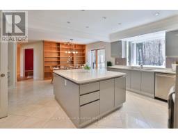 Kitchen - 670 Meadow Wood Road, Mississauga, ON L5J2S6 Photo 9