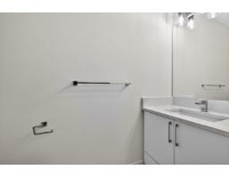 17126 1 Avenue, Surrey, BC V3Z9R2 Photo 24