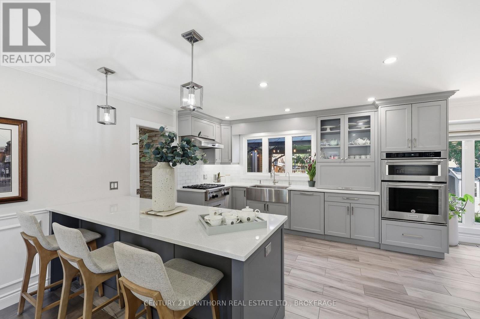 952 CHANCERY STREET - Image 21