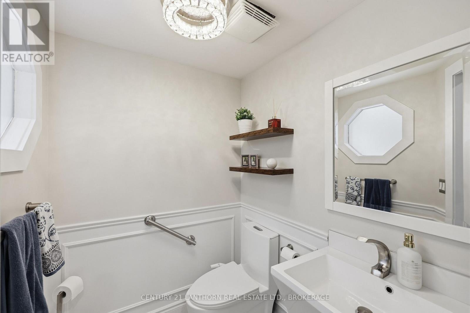 952 CHANCERY STREET - Image 24