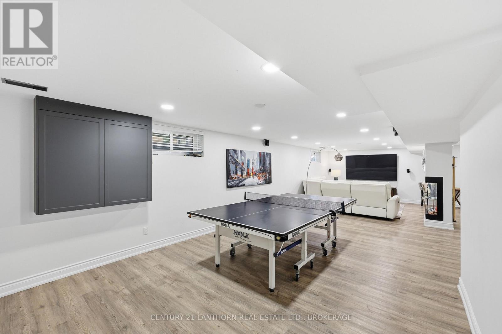 952 CHANCERY STREET - Image 41