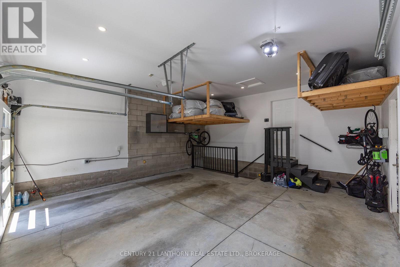 952 CHANCERY STREET - Image 49