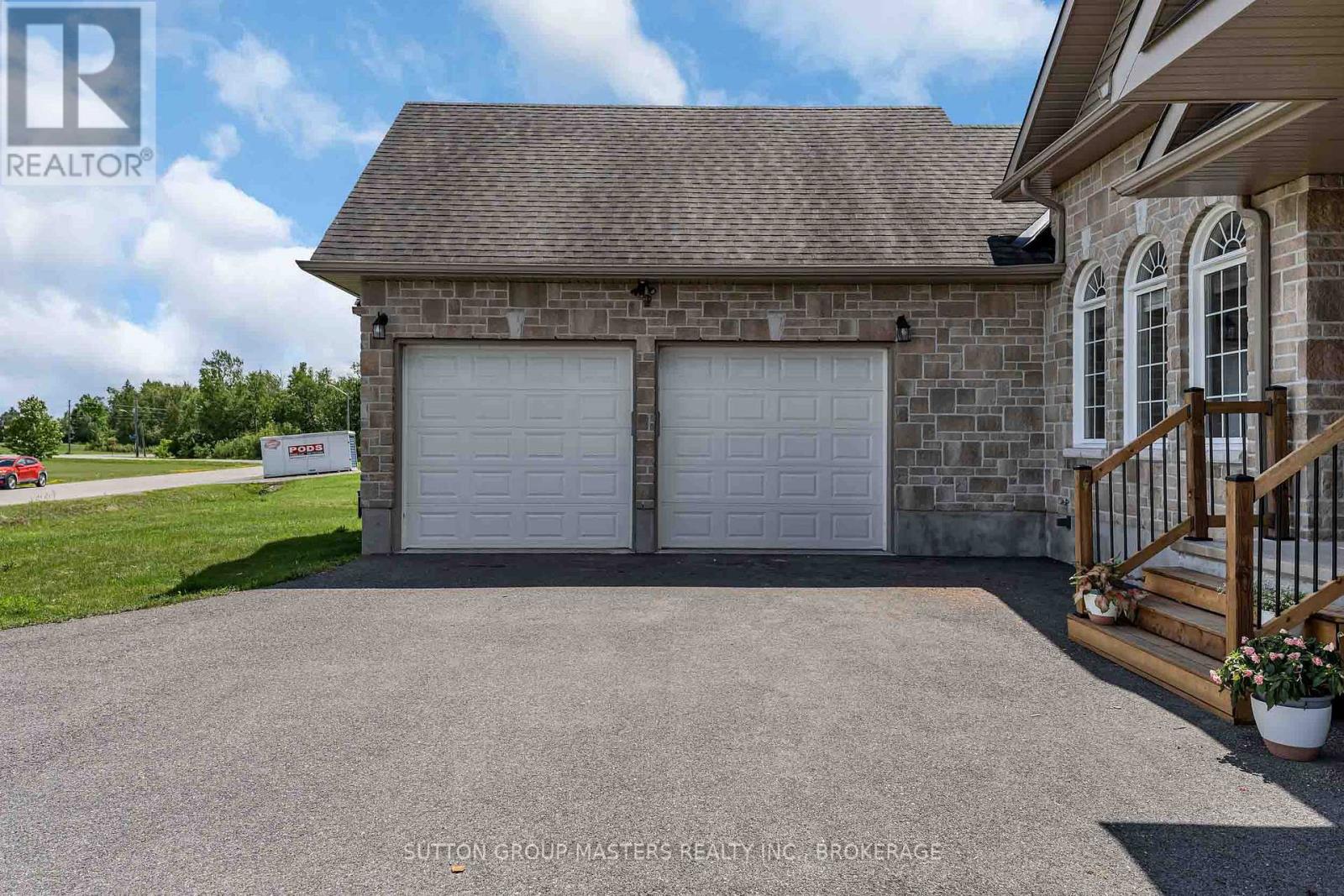 257 STARLIGHT PLACE - 4