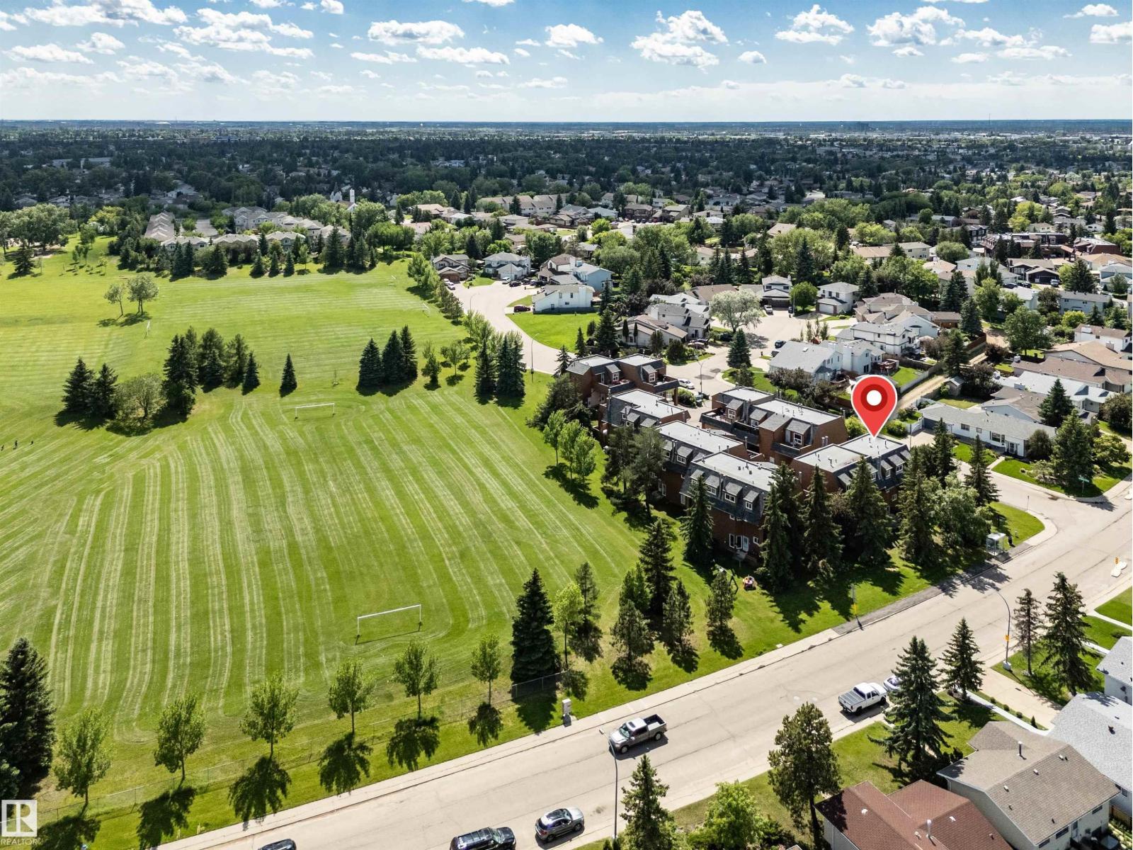 5953 40 AV NW - 31