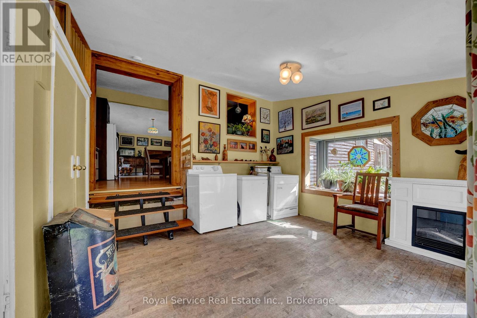 1204 PIGEON CREEK ROAD - 23