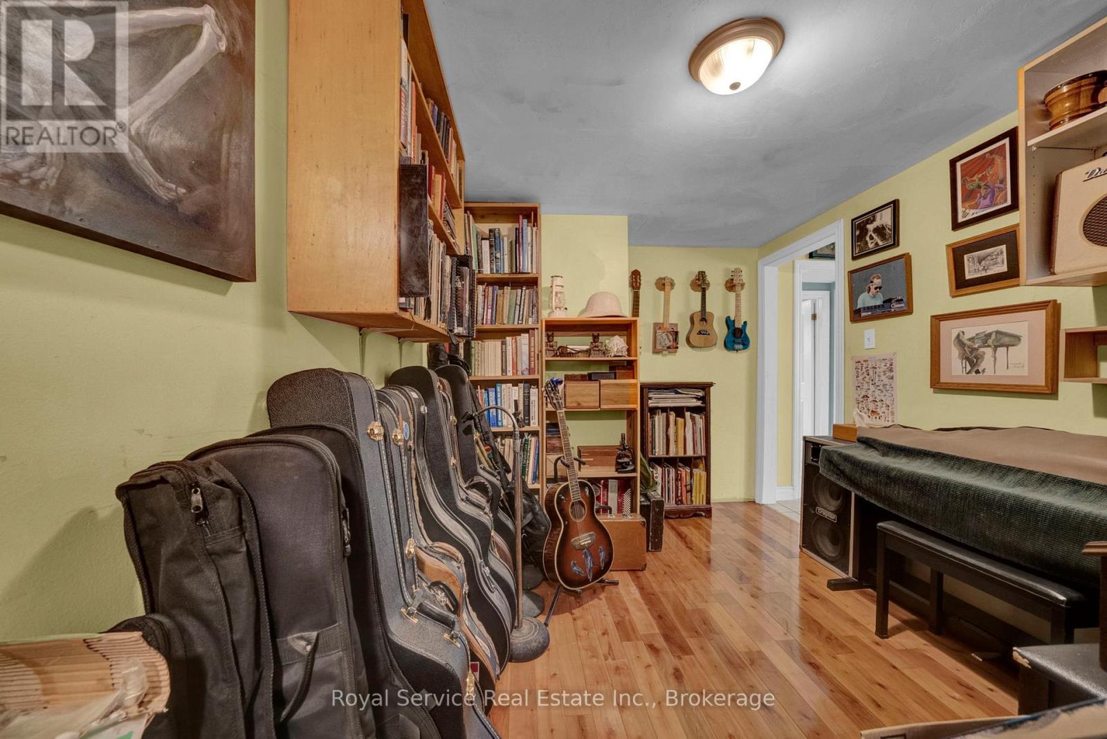 1204 PIGEON CREEK ROAD - 31