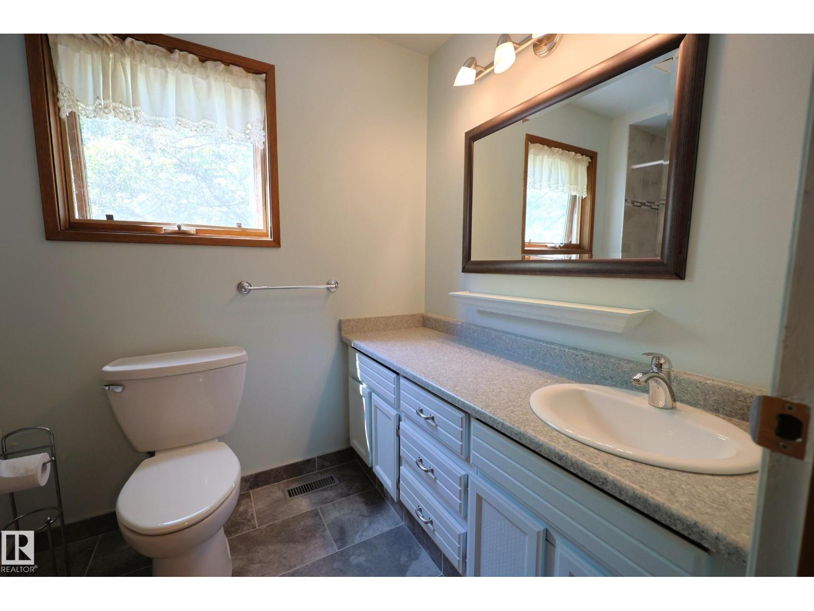 #47 24213 TWP ROAD 554 - 37