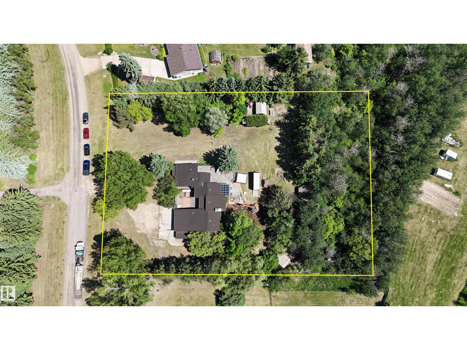 #47 24213 TWP ROAD 554 - 71