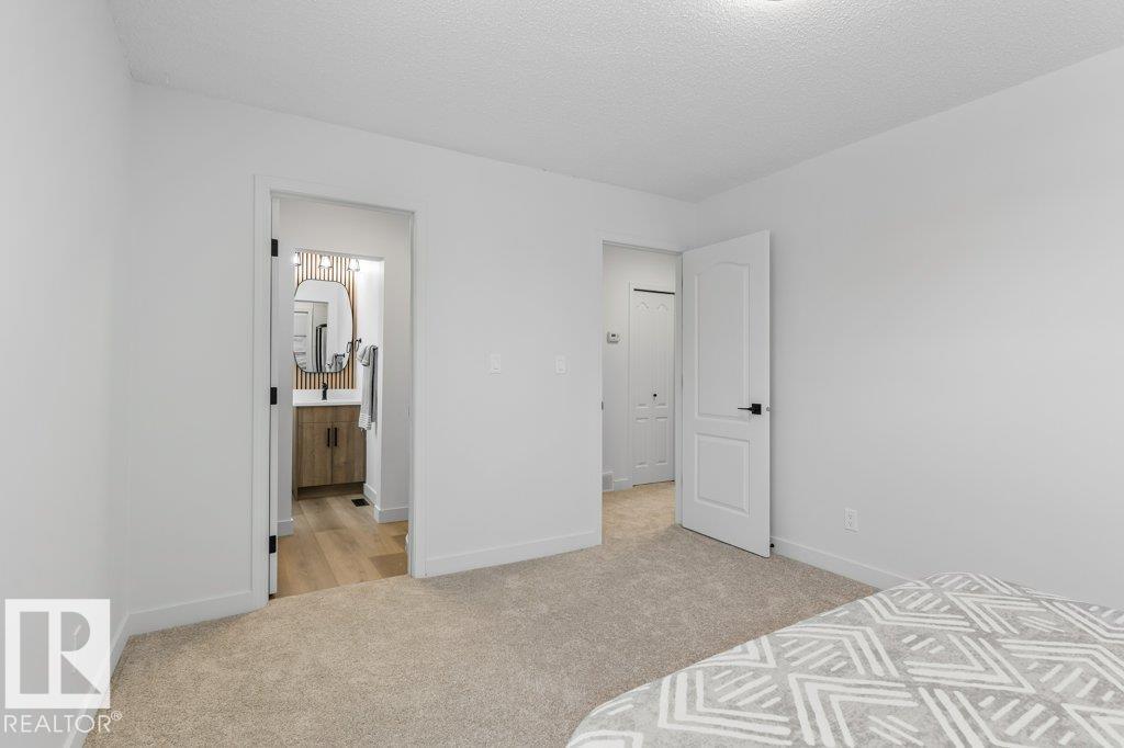 324 Grandin Village - 31