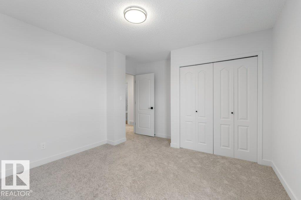 324 Grandin Village - 24