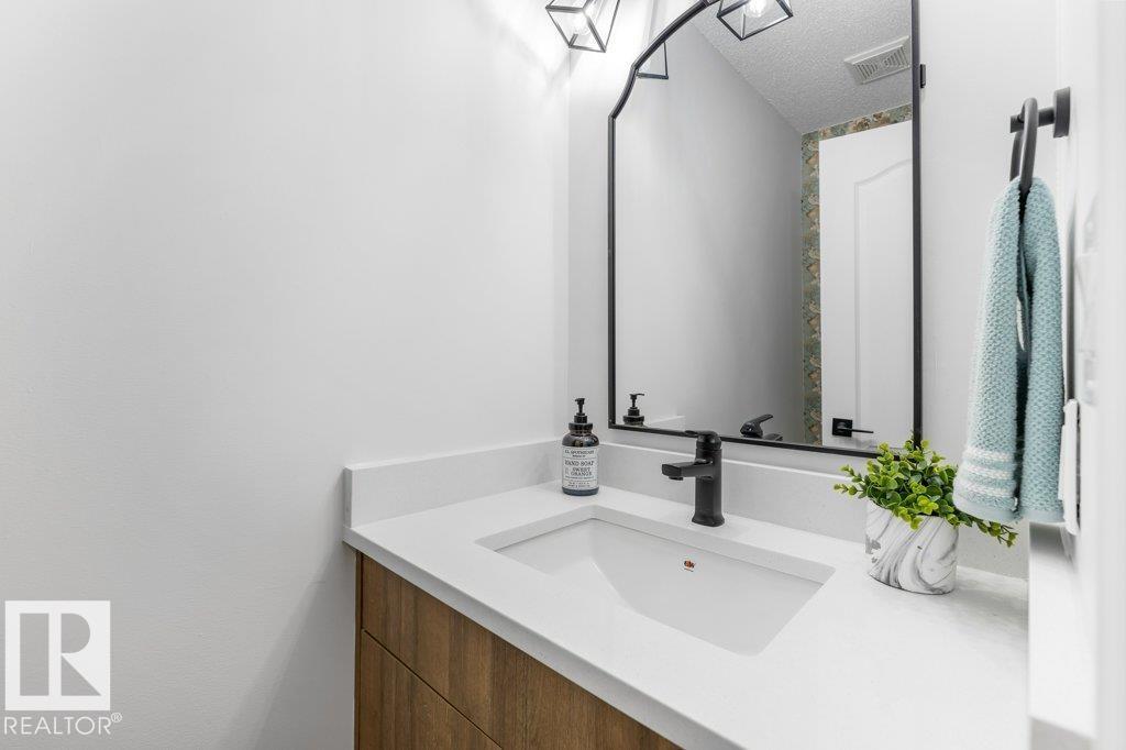 324 Grandin Village - 21