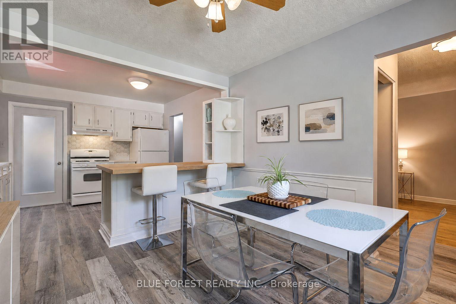 1674 ALDERSBROOK ROAD - 11