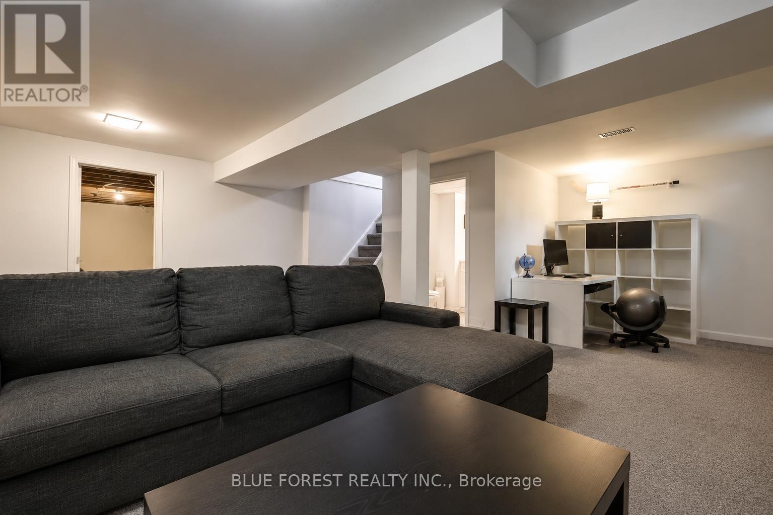 1674 ALDERSBROOK ROAD - 31