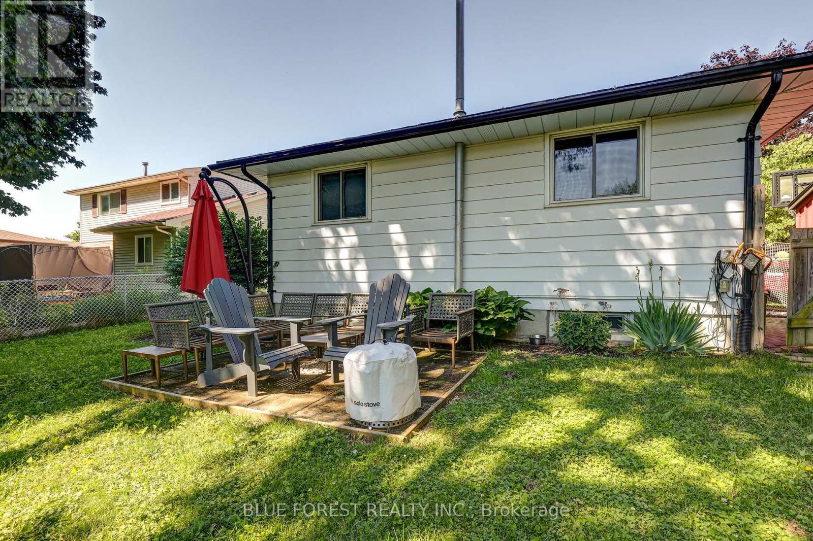 1674 ALDERSBROOK ROAD - 45
