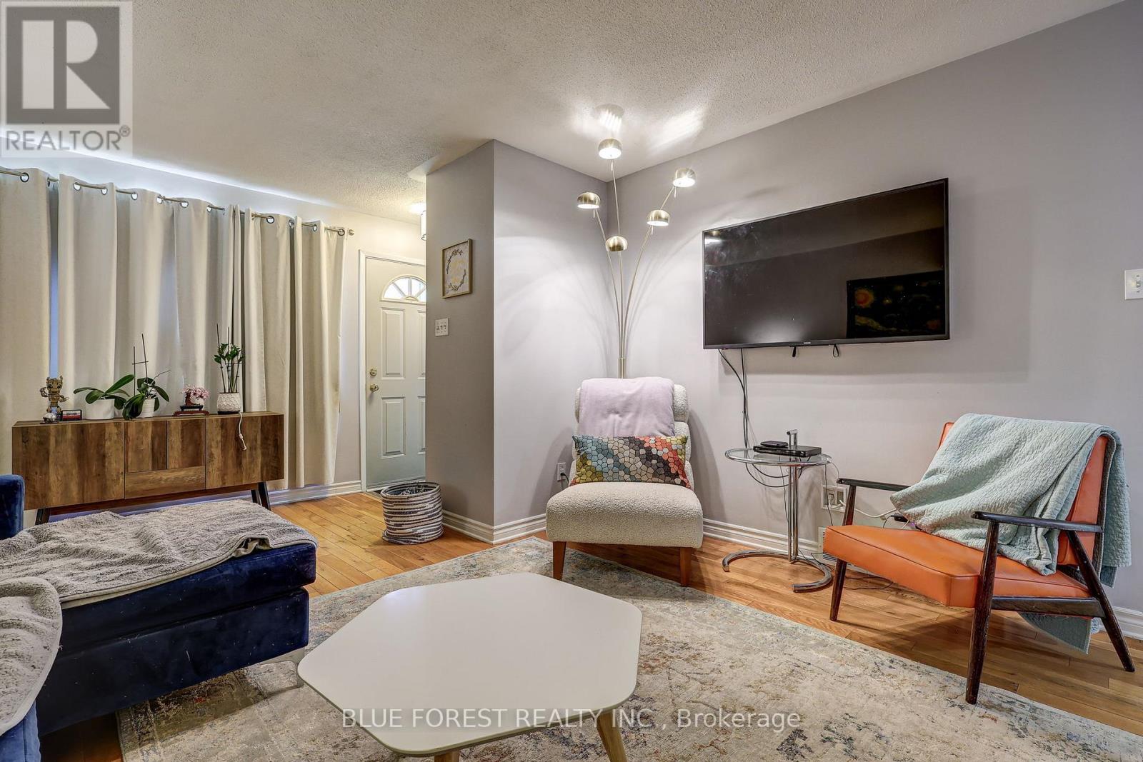 1674 ALDERSBROOK ROAD - 9