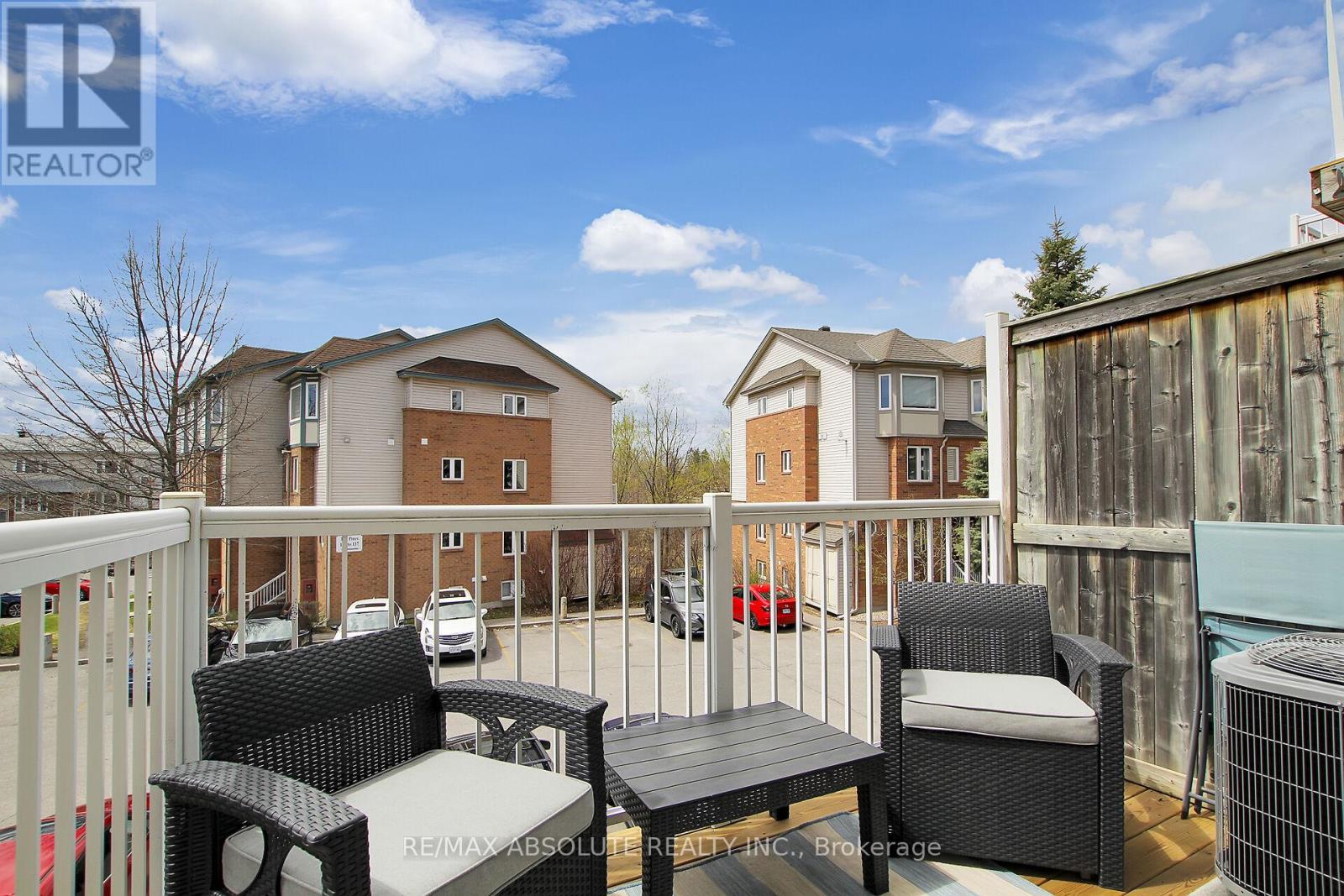 1350 GUTHRIE STREET - 12