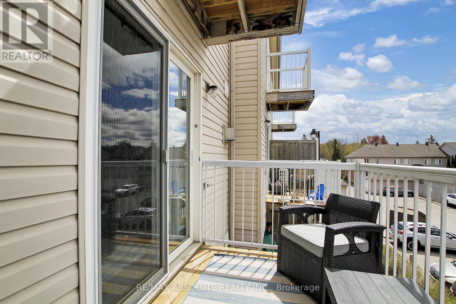 1350 GUTHRIE STREET - 13