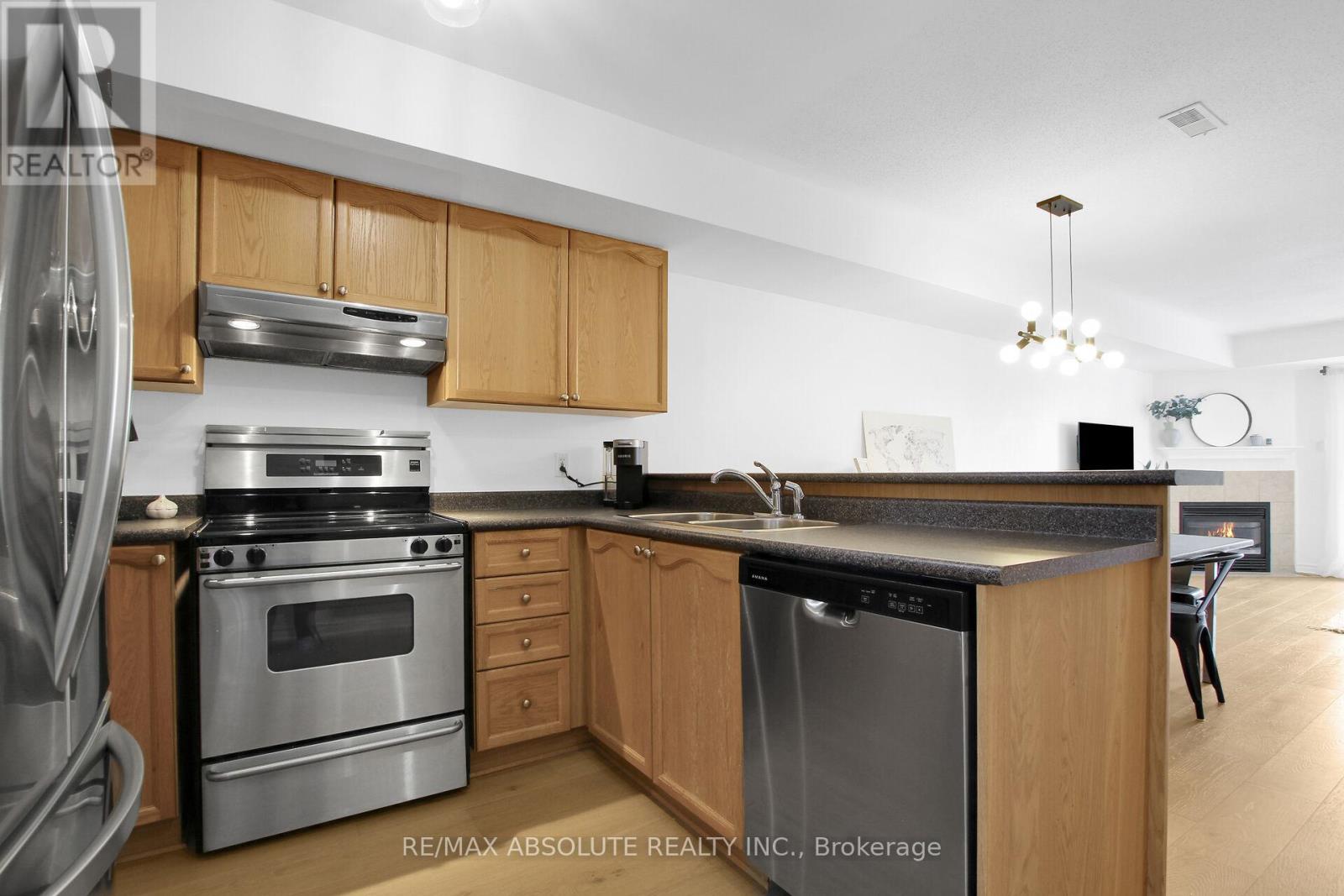 1350 GUTHRIE STREET - 20