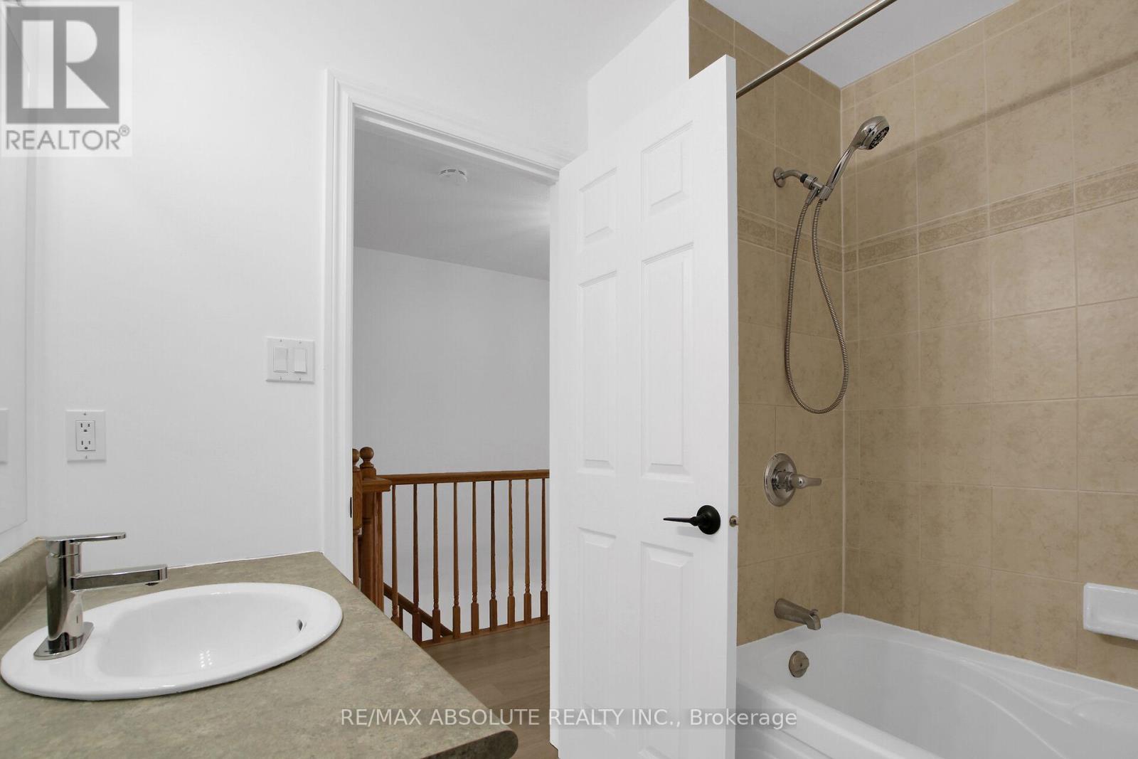 1350 GUTHRIE STREET - 38