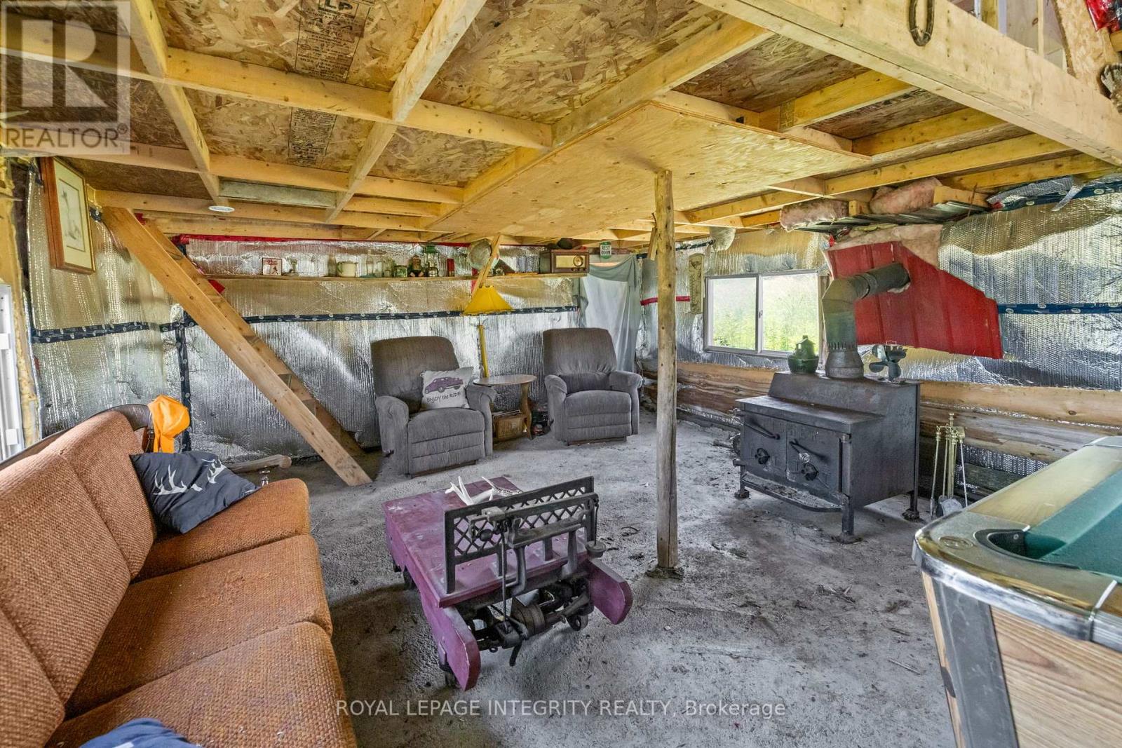 4228 O'NEIL ROAD - 48