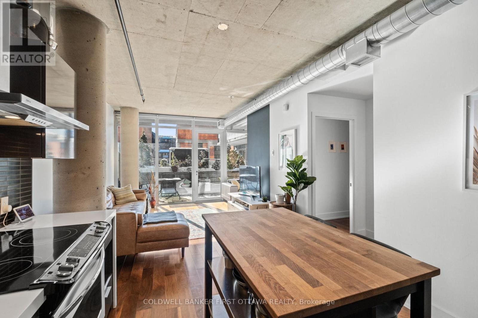 #209 360 MCLEOD STREET - 15