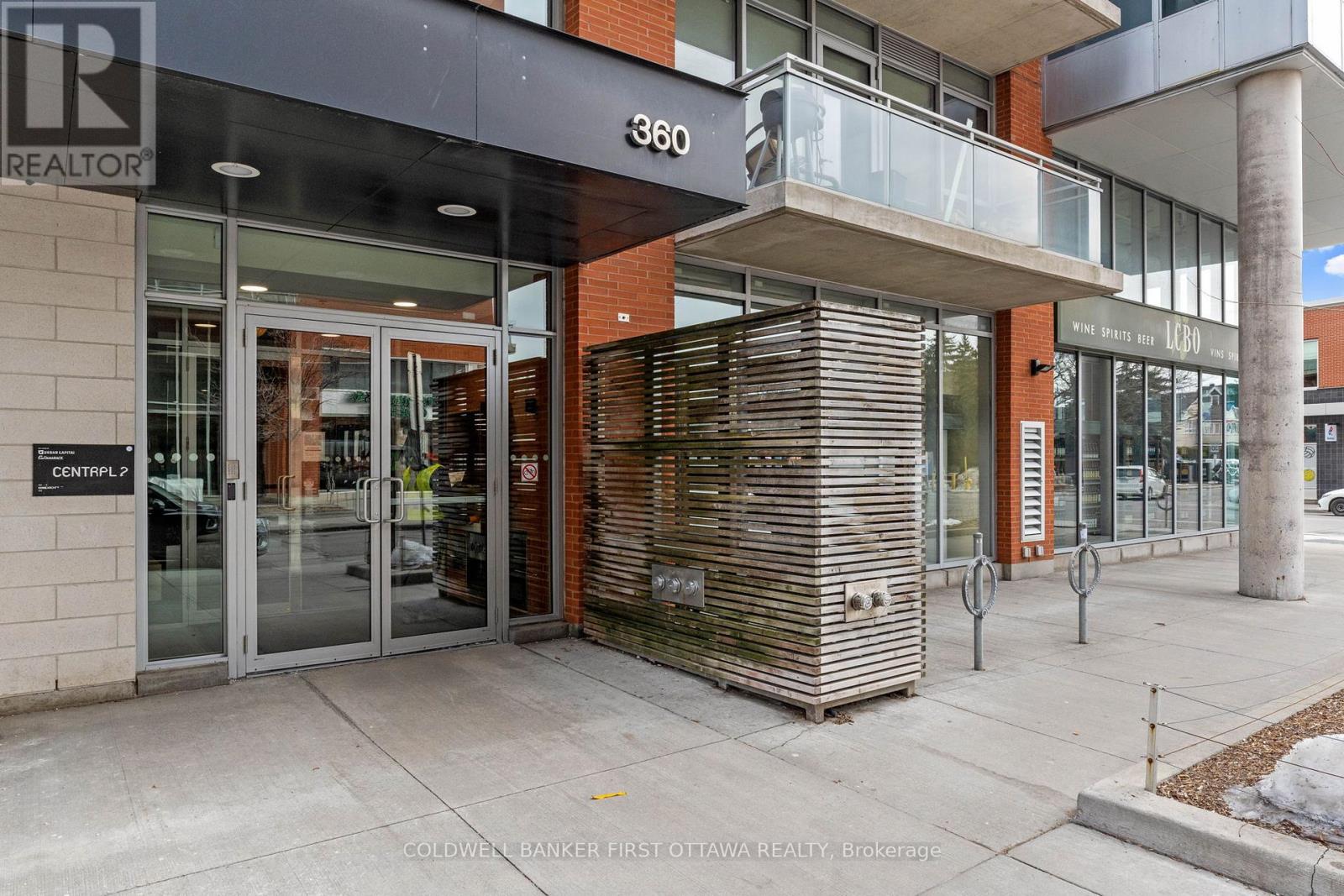 #209 360 MCLEOD STREET - 2