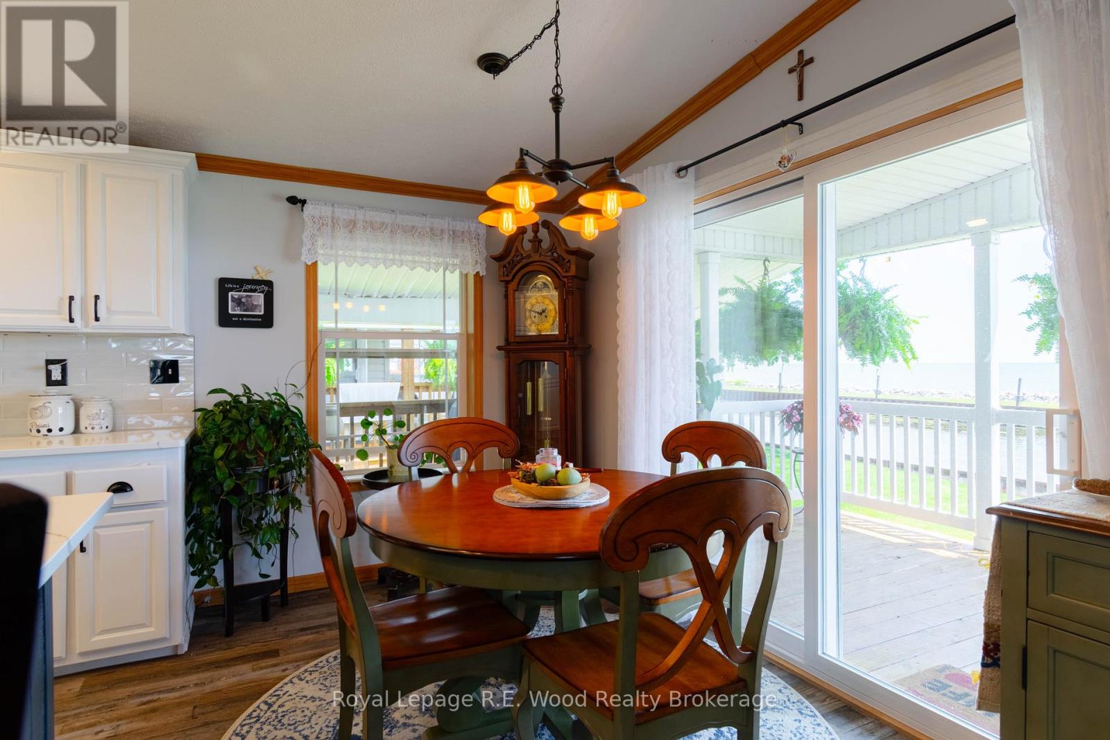 #84 340 FRONT ROAD - 14