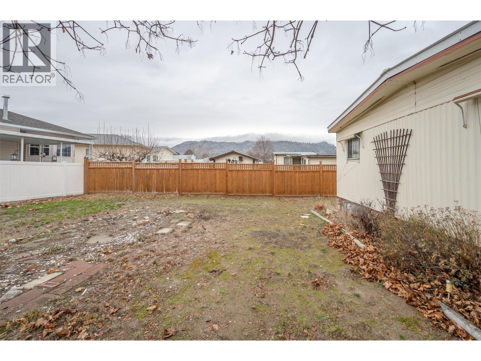 #5 6633 Park Drive - 25